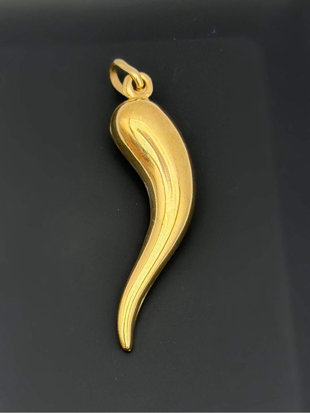 18k Solid Yellow Gold Large 3D Hollow Italian Horn Cornicello Charm Pendant